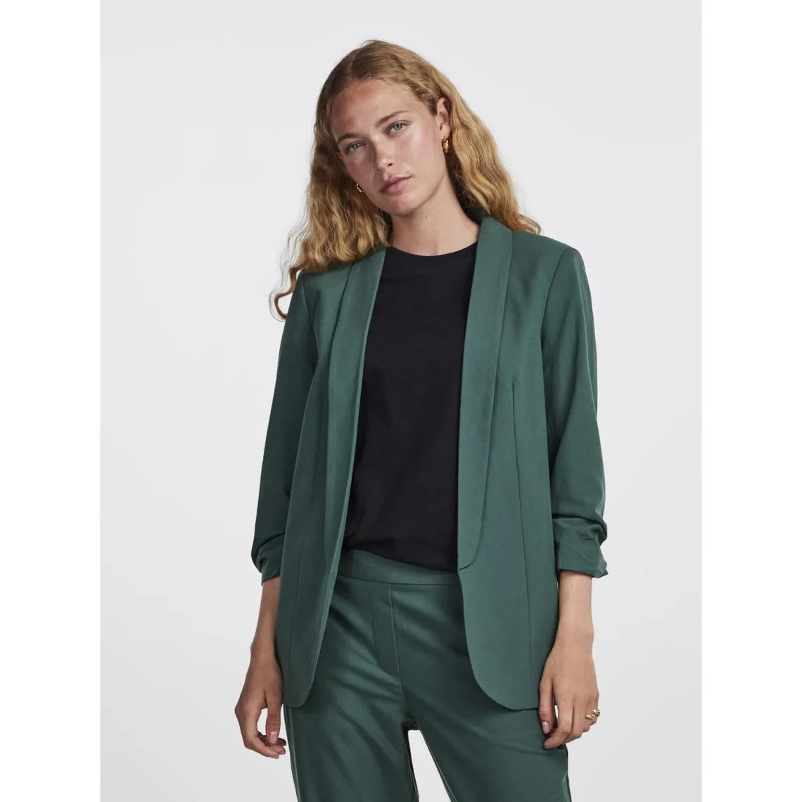 Blazer classique regular fit col à revers vert Esme | 3 Suisses